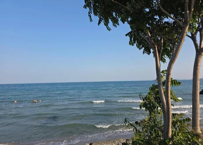 Horizon Katrina Apartments - Sea Line & Beach Access